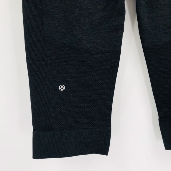 Lululemon Mid Rise Seamless Crop Leggings - Picture 4 of 5